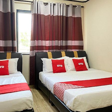 צ'אנגלון Oyo 90205 Bayu Sintok Motel מראה חיצוני תמונה