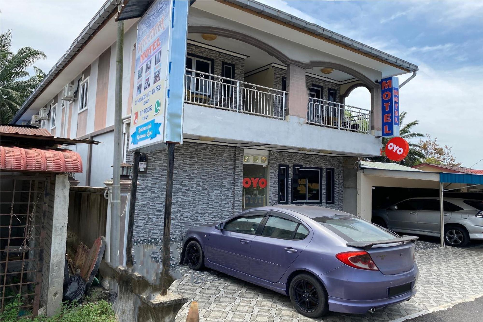 צ'אנגלון Oyo 90205 Bayu Sintok Motel מראה חיצוני תמונה
