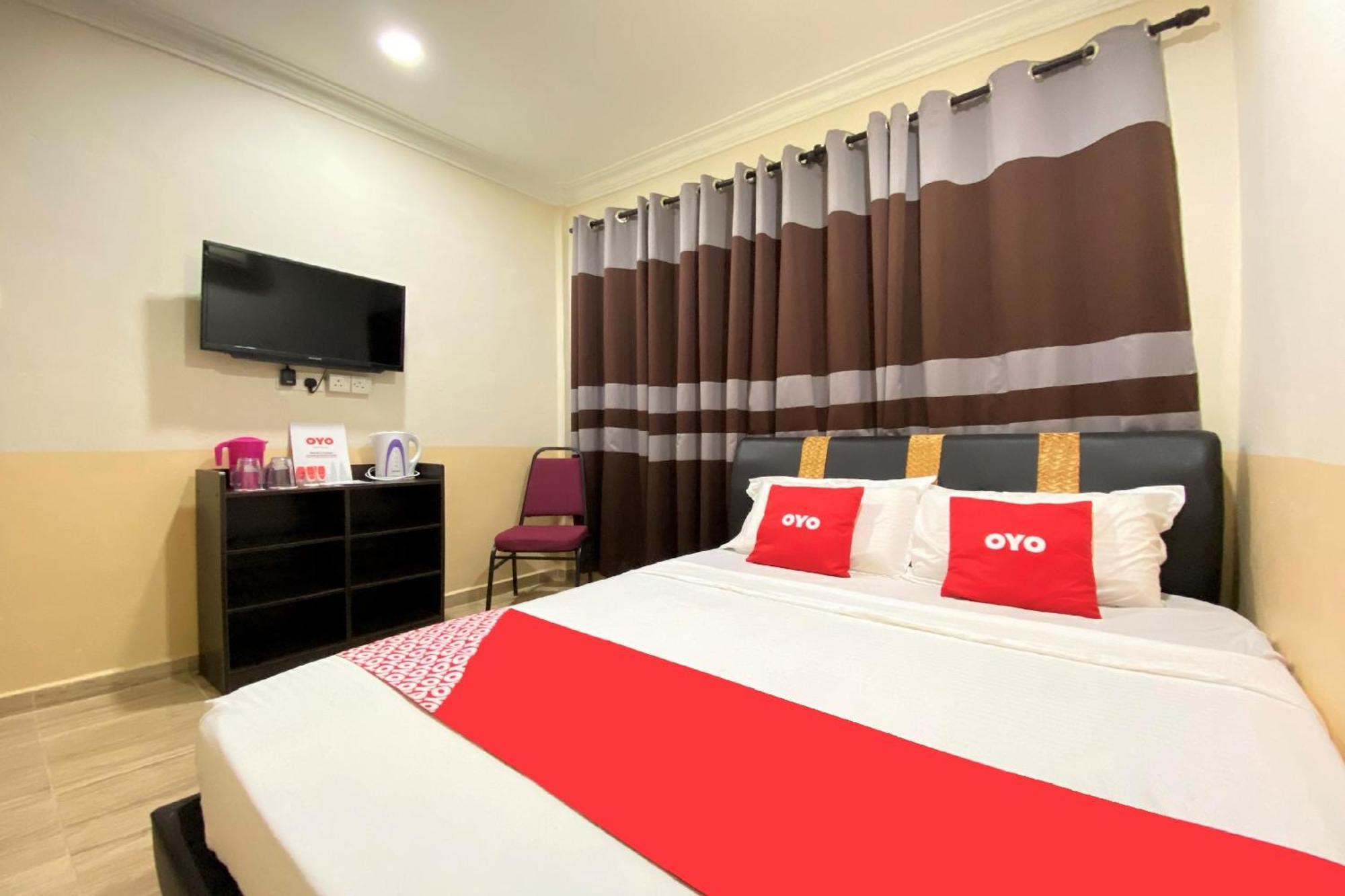 צ'אנגלון Oyo 90205 Bayu Sintok Motel מראה חיצוני תמונה
